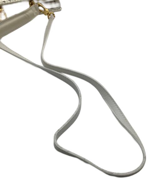 FENDI（フェンディ）FENDI (フェンディ) カゴバッグ ホワイトの古着・服飾アイテム