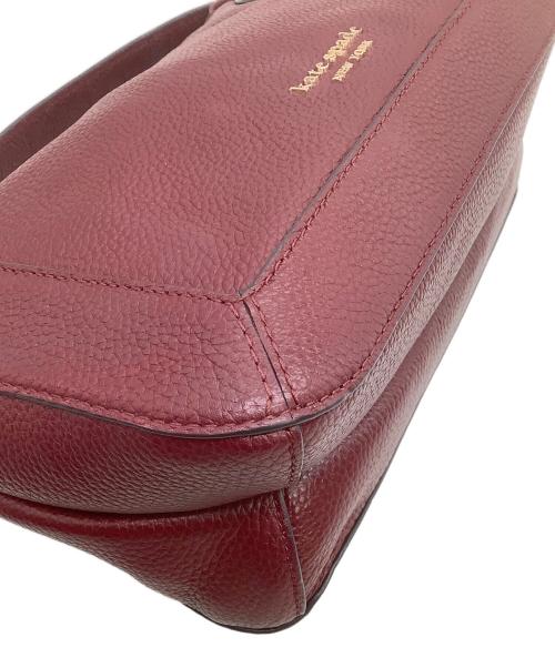 Kate Spade（ケイトスペード）Kate Spade (ケイトスペード) ショルダーバッグ クラッシュ ぺブル ボルドーの古着・服飾アイテム