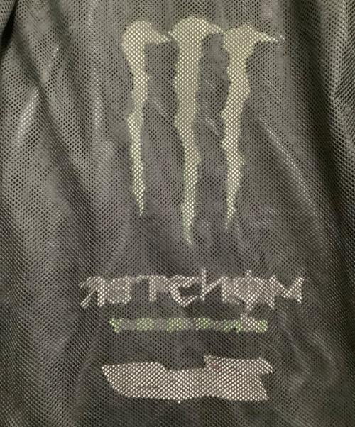 MONSTER energy（モンスターエナジー）MONSTER energy (モンスターエナジー) Tech3 (テック3) フーデッドジャケット ブラック サイズ:Lの古着・服飾アイテム