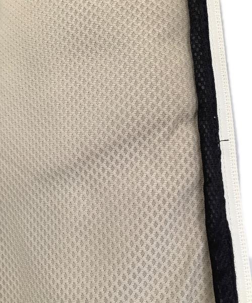 Patagonia（パタゴニア）Patagonia (パタゴニア) クラシックレトロ エックスボアフリースジップアップジャケット　19AW CLASSIC RETRO-X JACKET アイボリー サイズ:Mの古着・服飾アイテム