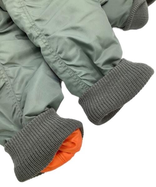 AVIREX（アヴィレックス）AVIREX (アヴィレックス) MA-1ジャケット カーキ サイズ:表記なしの古着・服飾アイテム