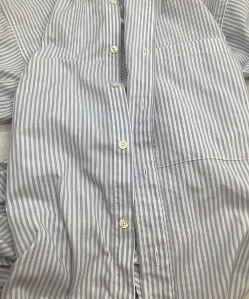 DAIWA（ダイワ）DAIWA (ダイワ) 長袖シャツ　TECH BUTTON DOWN SHIRT L/S STRIPE　ストライプ グレー×ホワイト サイズ:Mの古着・服飾アイテム