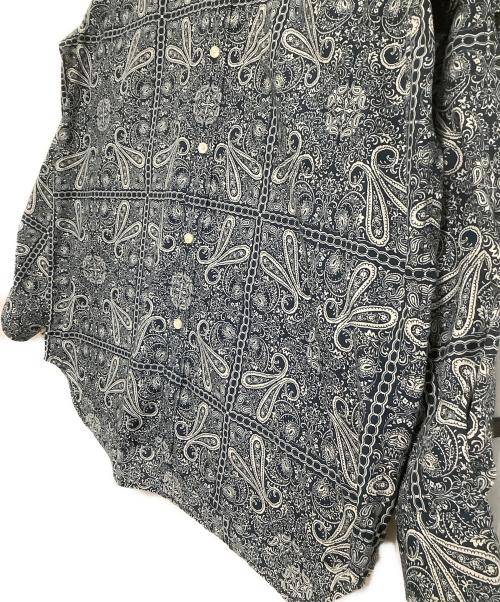 DAIWA（ダイワ）DAIWA (ダイワ) 長袖シャツ　TECH BUTTON DOWN L/S SHIRT　総柄 ブルー×ベージュ サイズ:Mの古着・服飾アイテム