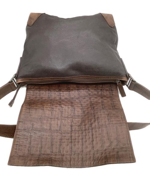 FALORNI（ファロルニ）FALORNI (ファロルニ) ショルダーバッグ ブラウンの古着・服飾アイテム