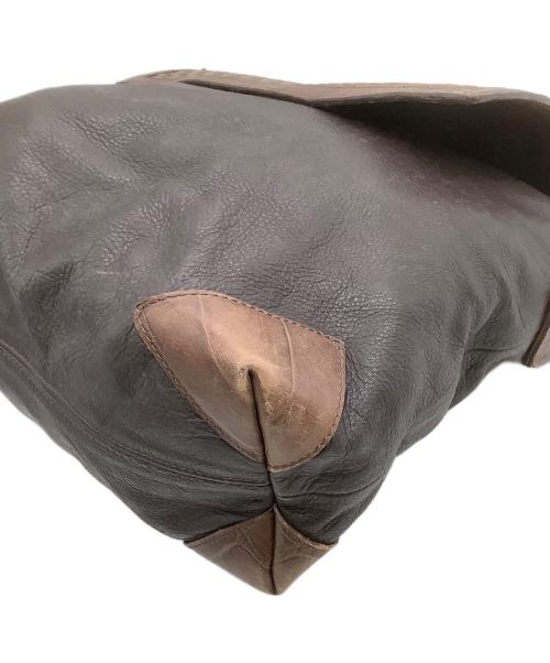 FALORNI（ファロルニ）FALORNI (ファロルニ) ショルダーバッグ ブラウンの古着・服飾アイテム