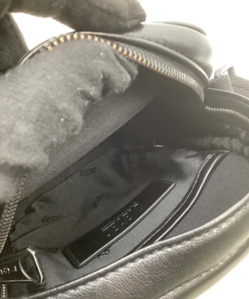 DIESEL（ディーゼル）DIESEL (ディーゼル) ショルダーバッグ　Holi-D Crossbody ブラックの古着・服飾アイテム