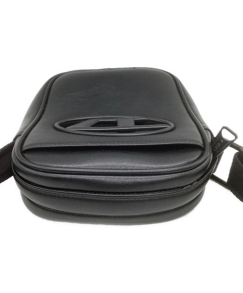 DIESEL（ディーゼル）DIESEL (ディーゼル) ショルダーバッグ　Holi-D Crossbody ブラックの古着・服飾アイテム