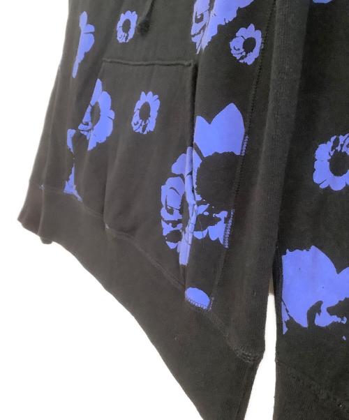 Noah（ノア）Noah (ノア) The Cure (ザ キュア) プルオーバーパーカー　Disintegration Hoodie　花柄 ブラック×ブルー サイズ:Sの古着・服飾アイテム
