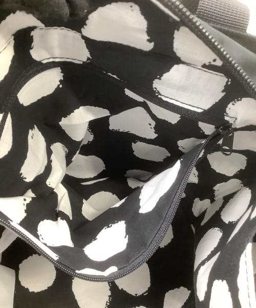 ear PAPILLONNER（イアパピヨネ）ear PAPILLONNER (イアパピヨネ) 2WAYバッグ　アジャスタートートバッグSサイズ ブラック×ホワイトの古着・服飾アイテム