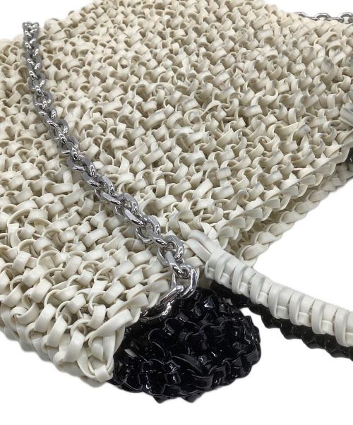 ANTEPRIMA（アンテプリマ）ANTEPRIMA (アンテプリマ) チェーンショルダーバッグ　アニマーレ パンダ/スクエア スモール ホワイト×ブラックの古着・服飾アイテム