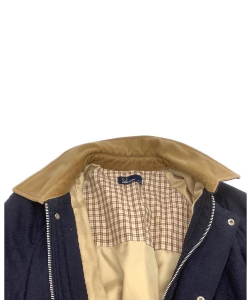 FRED PERRY（フレッドペリー）FRED PERRY (フレッドペリー) キルティングジャケット ネイビー×ベージュ サイズ:Mの古着・服飾アイテム