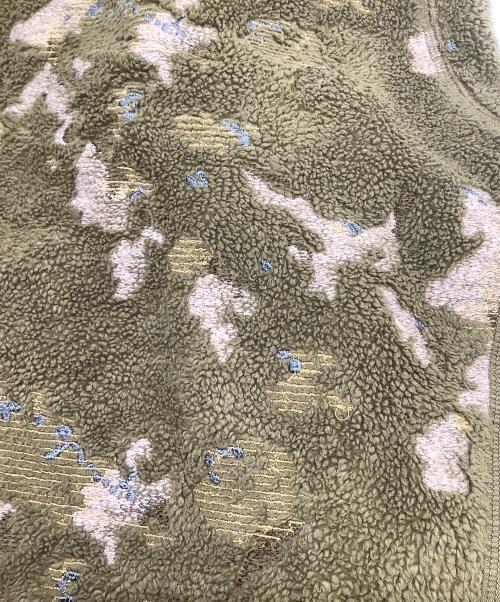 STONE ISLAND（ストーンアイランド）STONE ISLAND (ストーンアイランド) メタルボタンベスト　カモフラージュ　シャドウ カーキ サイズ:Lの古着・服飾アイテム