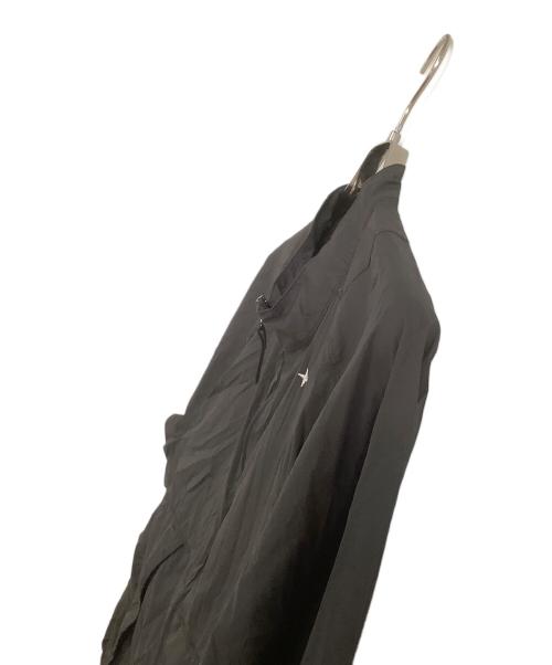 STONE ISLAND（ストーンアイランド）STONE ISLAND (ストーンアイランド) パッカブル ジャケット ハイパフォーマンスファブリック STELLINA ブラック サイズ:XLの古着・服飾アイテム