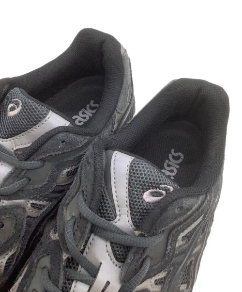 asics（アシックス）asics (アシックス) スニーカー ブラック サイズ:28の古着・服飾アイテム