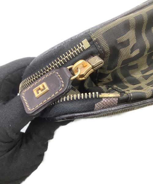 FENDI（フェンディ）FENDI (フェンディ) コスメポーチ 	ズッカ ブラウンの古着・服飾アイテム