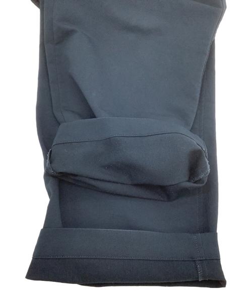 nanamica（ナナミカ）nanamica (ナナミカ) ナイロンパンツ ALPHADRY Wide Easy Pants ネイビー サイズ:32の古着・服飾アイテム