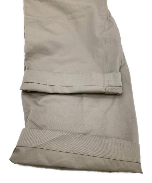 Traditional Weatherwear（トラディショナルウェザーウェア）Traditional Weatherwear (トラディショナルウェザーウェア) スラックス UNIONSLACKS 102L CHINO ベージュ サイズ:Mの古着・服飾アイテム