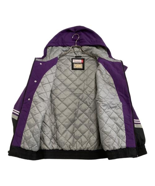 MITCHELL & NESS（ミッチェルアンドネス）MITCHELL & NESS (ミッチェルアンドネス) ナイロンジャケット　	LAKERS パープル×ブラック サイズ:Mの古着・服飾アイテム