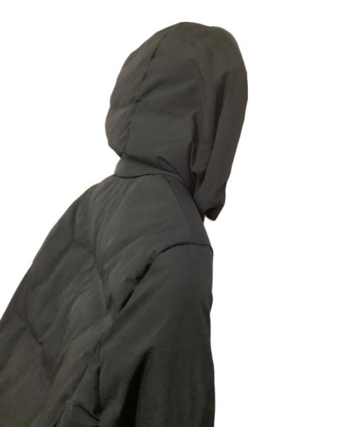 UNIQLO（ユニクロ）UNIQLO (ユニクロ) ダウンコート　シームレスダウンコート ブラック サイズ:XSの古着・服飾アイテム