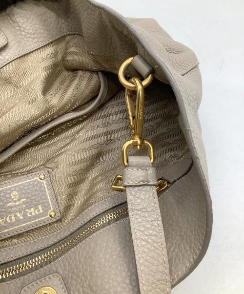 PRADA（プラダ）PRADA (プラダ) ショルダートートバッグ グレーの古着・服飾アイテム
