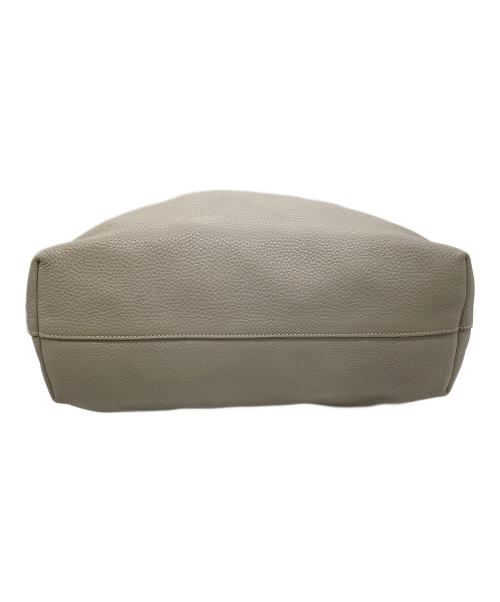 PRADA（プラダ）PRADA (プラダ) ショルダートートバッグ グレーの古着・服飾アイテム