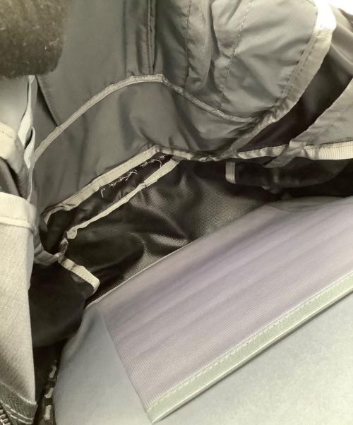 THE NORTH FACE（ザ ノース フェイス）THE NORTH FACE (ザ ノース フェイス) リュック グレーの古着・服飾アイテム