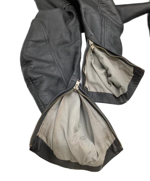 KUSHITANI（クシタニ）KUSHITANI (クシタニ) レザーつなぎ ブラック サイズ:Lの古着・服飾アイテム