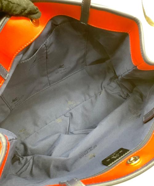 ETRO（エトロ）ETRO (エトロ) トートバッグ ペイズリー ホワイト×レッドの古着・服飾アイテム