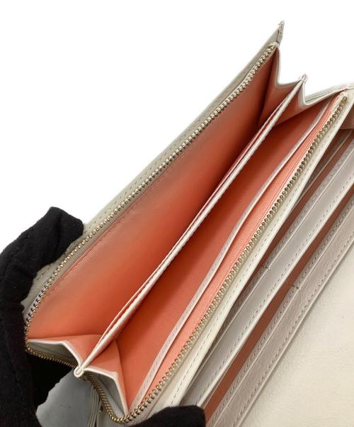 ANTEPRIMA（アンテプリマ）ANTEPRIMA (アンテプリマ) 長財布 ホワイト 未使用品の古着・服飾アイテム