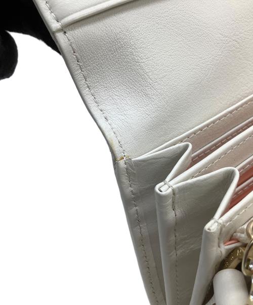 ANTEPRIMA（アンテプリマ）ANTEPRIMA (アンテプリマ) 長財布 ホワイト 未使用品の古着・服飾アイテム