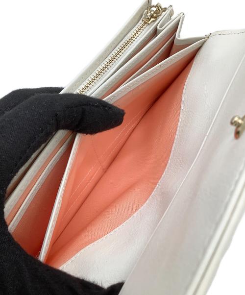 ANTEPRIMA（アンテプリマ）ANTEPRIMA (アンテプリマ) 長財布 ホワイト 未使用品の古着・服飾アイテム