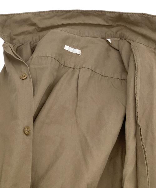 COMOLI（コモリ）COMOLI (コモリ) 長袖シャツ　コットンネルオープンカラーシャツ　16AW ベージュ サイズ:2の古着・服飾アイテム