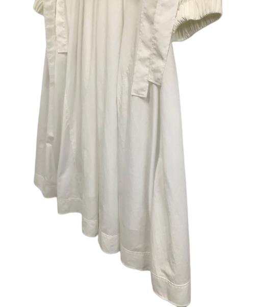 emmi atelier（エミアトリエ）emmi atelier (エミアトリエ) 長袖ワンピース ホワイトの古着・服飾アイテム