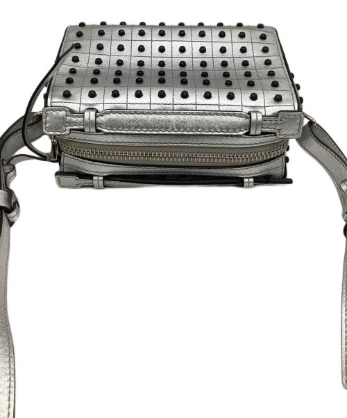 TOD'S（トッズ）TOD'S (トッズ) ショルダーバッグ　ゴンミーニ シルバーの古着・服飾アイテム