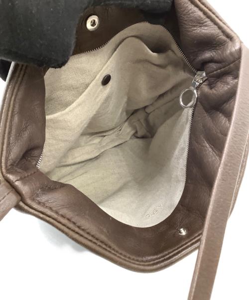 Aeta（アエタ）Aeta (アエタ) ショルダーバッグ ブラウンの古着・服飾アイテム