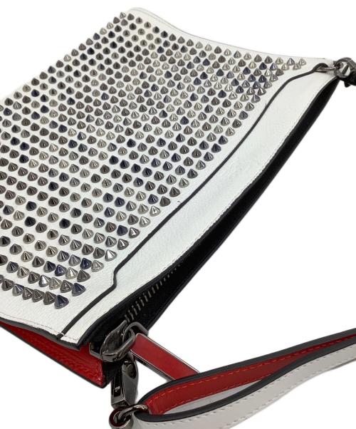 Christian Louboutin（クリスチャン・ルブタン）Christian Louboutin (クリスチャン・ルブタン) ショルダーバッグ スカイポーチ ホワイトの古着・服飾アイテム