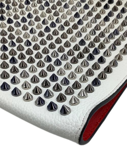 Christian Louboutin（クリスチャン・ルブタン）Christian Louboutin (クリスチャン・ルブタン) ショルダーバッグ スカイポーチ ホワイトの古着・服飾アイテム