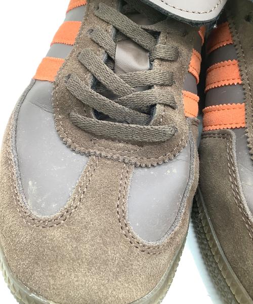 adidas（アディダス）adidas (アディダス) ローカットスニーカー ブラウン サイズ:25.5の古着・服飾アイテム