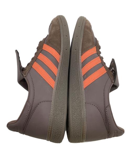 adidas（アディダス）adidas (アディダス) ローカットスニーカー ブラウン サイズ:25.5の古着・服飾アイテム