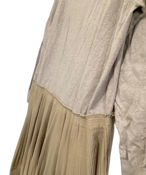 DRAWER（ドゥロワー）DRAWER (ドゥロワー) 長袖ワンピース　14Gコットン ニット ドッキング プリーツワンピース ベージュ サイズ:表記なしの古着・服飾アイテム