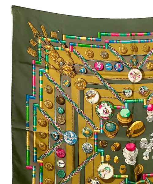 HERMES（エルメス）HERMES (エルメス) スカーフ カレ90 お針子さん Petite Main  グリーン×ブラウンの古着・服飾アイテム