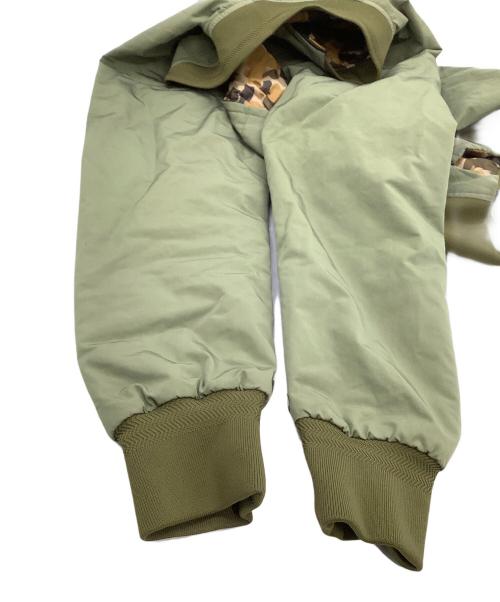 Columbia（コロンビア）Columbia (コロンビア) リバーシブルジャケット スカル刺繍 オリーブ サイズ:Mの古着・服飾アイテム