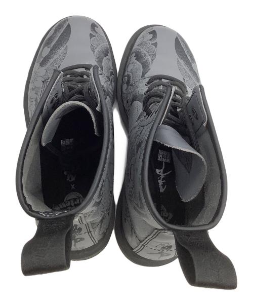 Dr.Martens（ドクターマーチン）Dr.Martens (ドクターマーチン) ハイカットスニーカー 1460 OT TATTOO コラボ グレー サイズ:UK 6の古着・服飾アイテム