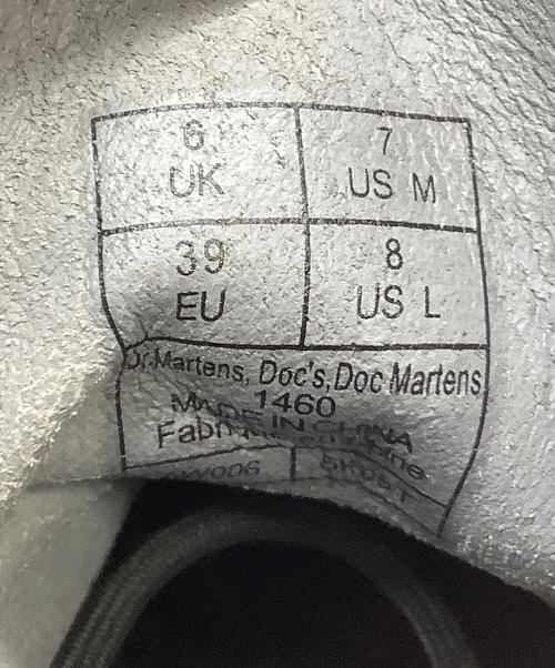 Dr.Martens（ドクターマーチン）Dr.Martens (ドクターマーチン) ハイカットスニーカー 1460 OT TATTOO コラボ グレー サイズ:UK 6の古着・服飾アイテム