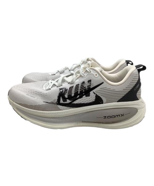 NIKE（ナイキ）NIKE (ナイキ) ランニングシューズ VOMERO ボメロ18 RUN ホワイト×ブラック サイズ:26.5の古着・服飾アイテム