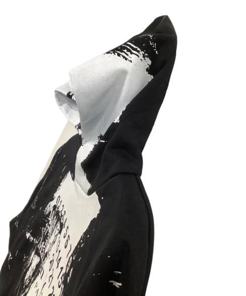 Maison Margiela（メゾンマルジェラ）Maison Margiela (メゾンマルジェラ) プルオーバーパーカー　DIAGONAL PAINT EFFECT HOODIE　20AW ブラック×ホワイト サイズ:46の古着・服飾アイテム
