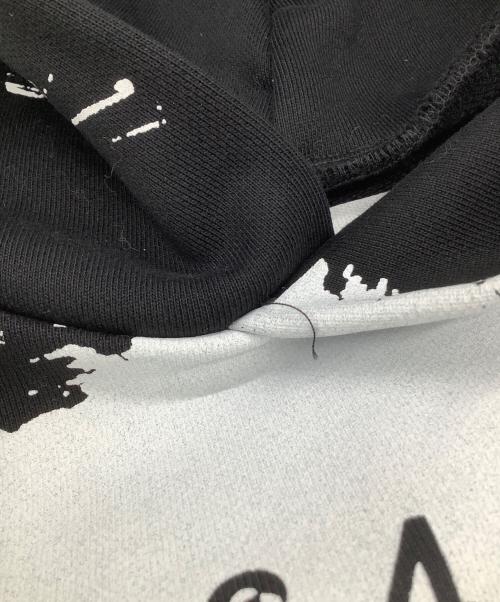 Maison Margiela（メゾンマルジェラ）Maison Margiela (メゾンマルジェラ) プルオーバーパーカー　DIAGONAL PAINT EFFECT HOODIE　20AW ブラック×ホワイト サイズ:46の古着・服飾アイテム