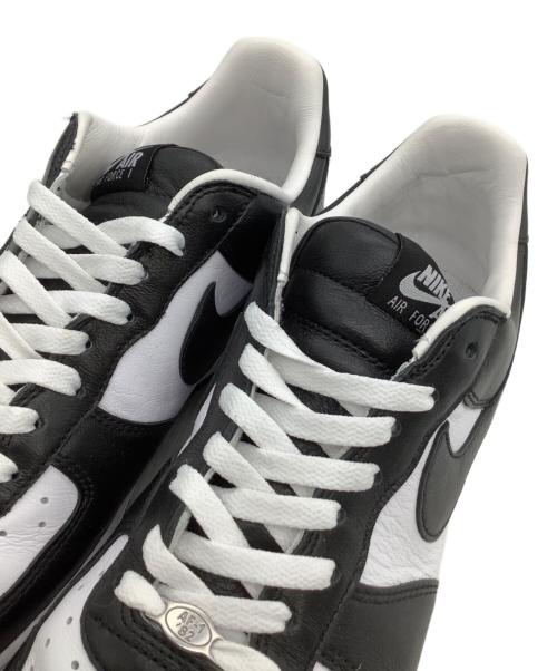 NIKE（ナイキ）NIKE (ナイキ) TERROR SQUAD (テラー スクワッド) ローカットスニーカー Air Force 1 Low QS ブラック×ホワイト サイズ:30の古着・服飾アイテム