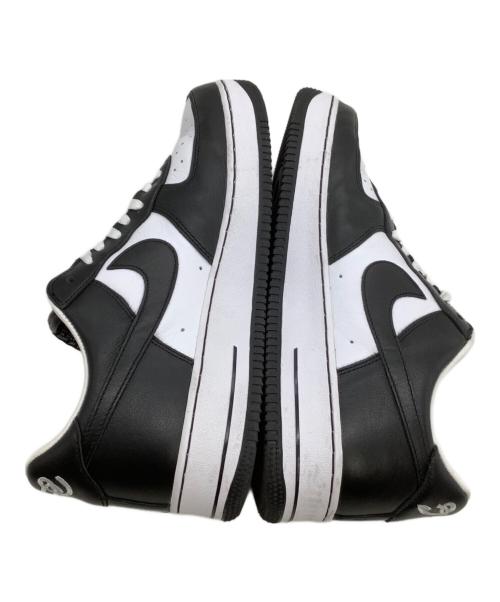 NIKE（ナイキ）NIKE (ナイキ) TERROR SQUAD (テラー スクワッド) ローカットスニーカー Air Force 1 Low QS ブラック×ホワイト サイズ:30の古着・服飾アイテム