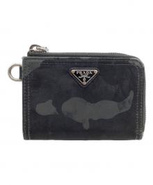 PRADA（プラダ）の古着「コインケース カモフラージュ柄」｜グレー